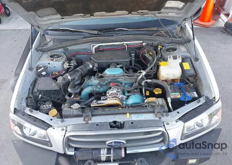 2005 Subaru Forester 2.5X z USA, uszkodzony, nr VIN JF1SG63655G722057